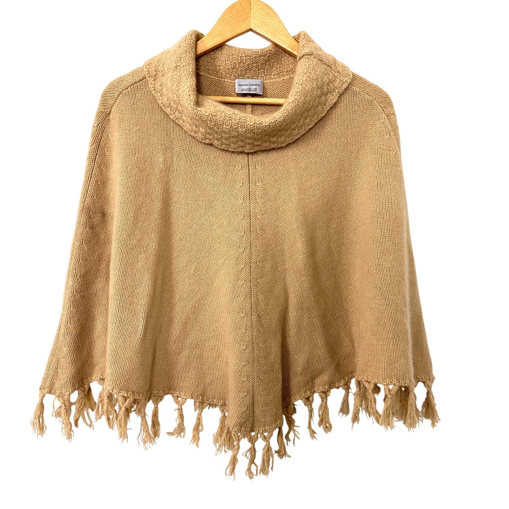 100% Cashmere Fringe Poncho Cape Sweater Camel Beige Quiet Luxury Bloomingdale's